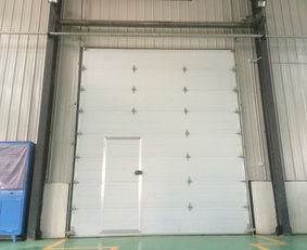 工業(yè)滑升門